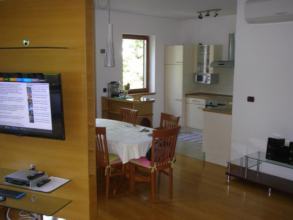 Apartments Premantura Ruang foto